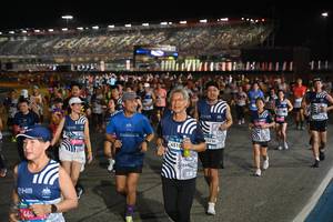 BIB: 
                            <button type="button" onclick="openModal(23982512)" class="btn btn-primary btn-sm float-right btn-popup" data-toggle="modal" data-target=".modal-high-quality">
                        <i class="fas fa-shopping-cart"></i> Add to Cart
                    </button>
                                            <button type="button" onclick="isThisMe(23982512, true)" class="btn btn-success btn-sm float-right btn-popup btn-isme hidden" data-toggle="tooltip" data-placement="bottom" title="นี่คือรูปของคุณใช่ไหม คลิกที่นี่เพื่อเอาเข้าอัลบั้ม">
                        <i class="fas fa-plus"></i> Add to album
                    </button>
                    <button type="button" onclick="isThisMe(23982512, false)" class="btn btn-warning btn-sm float-right btn-popup btn-isnotme hidden">
                        <i class="fas fa-ban"></i> Remove from album
                    </button>